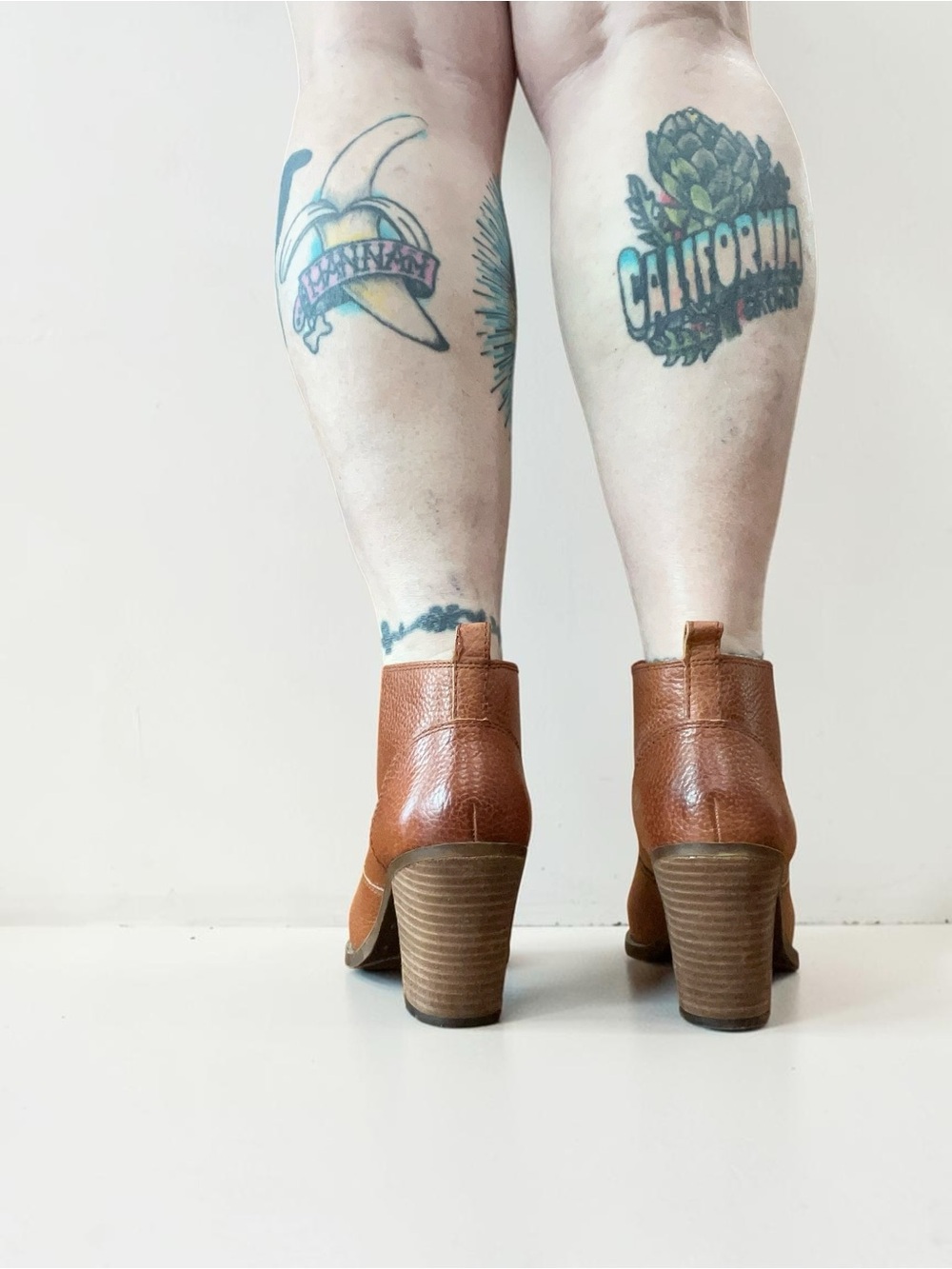 Lucky Brand Ehllen Leather cognac tan Heeled Ankle Booties-9 - Picture 5 of 10